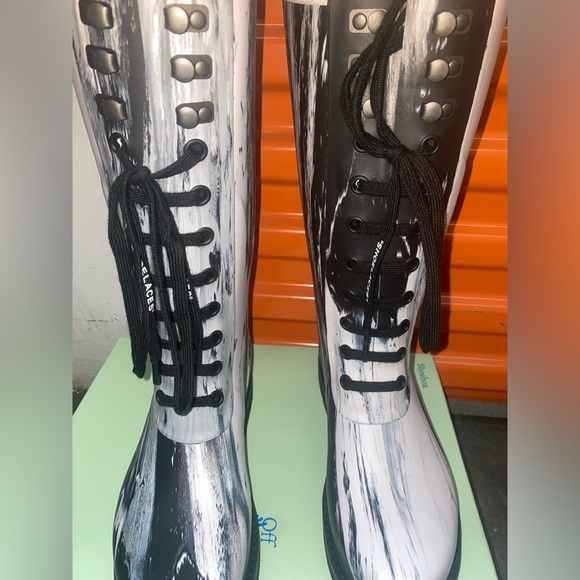 Women’s Off-White “For Riding” Rain Boots - Picture 9 of 10